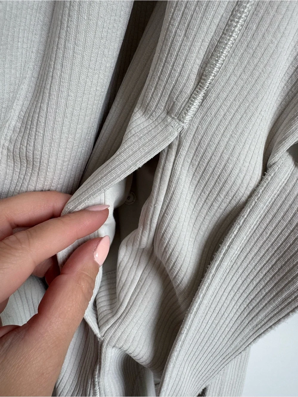 Lululemon‎ Ribbed Softstreme Belted Wrap Cream Bone Women 6 Pockets W3GS7S cozy